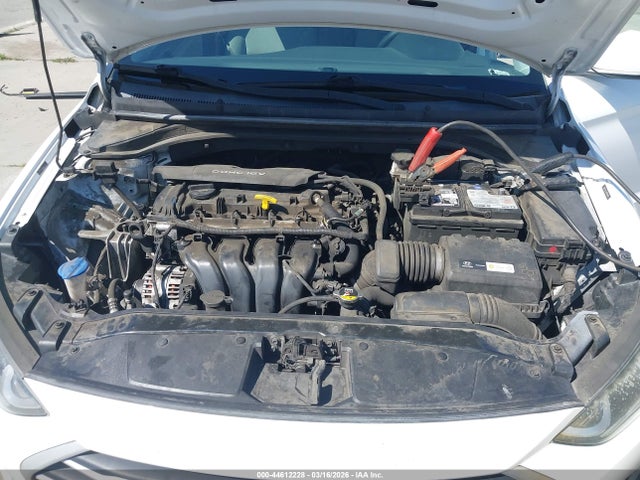 Hyundai ELANTRA SE 2017 5NPD74LF2HH193402 Image 10