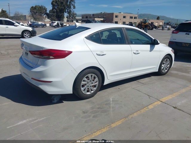 Hyundai ELANTRA SE 2017 5NPD74LF2HH193402 Image 4