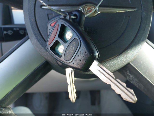 2005 CHRYSLER 300C 2C3JA63H85H572186 Photo 10