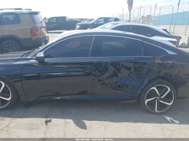 1HGCV1F35MA076725 Honda Accord Sport
