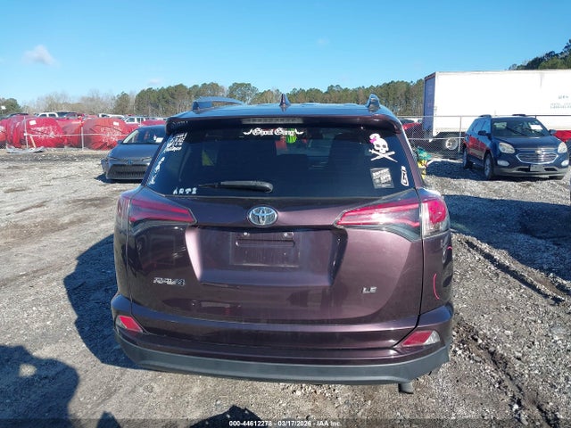 2T3ZFREV8JW445789 Toyota RAV4 LE