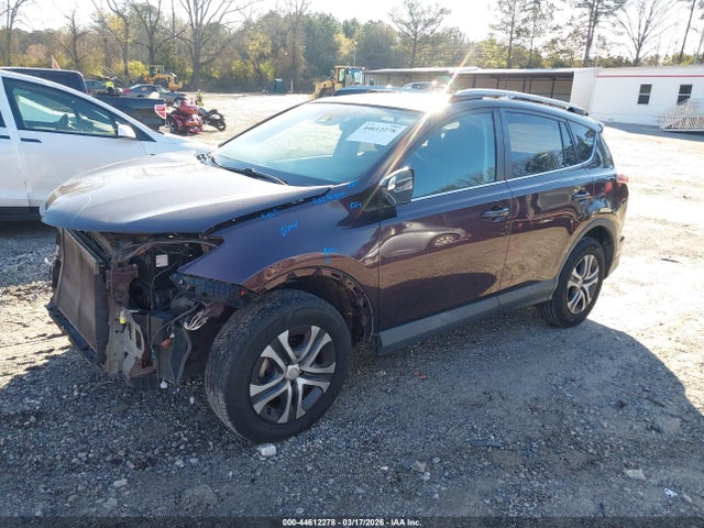 2T3ZFREV8JW445789 Toyota RAV4 LE