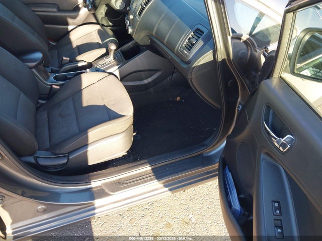 2014 KIA FORTE KNAFX4A89E5120985 Photo 4