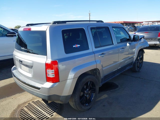 Jeep Patriot Altitude Edition 2015 1C4NJPBA2FD358915 Image 4