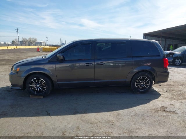 2C4RDGEG5JR219263 Dodge Grand Caravan Gt