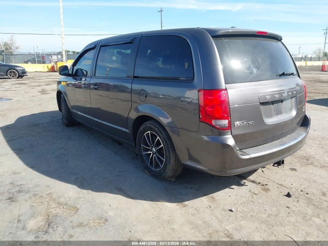 2C4RDGEG5JR219263 Dodge Grand Caravan Gt