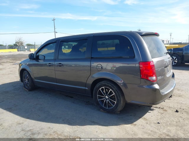 2C4RDGEG5JR219263 Dodge Grand Caravan Gt
