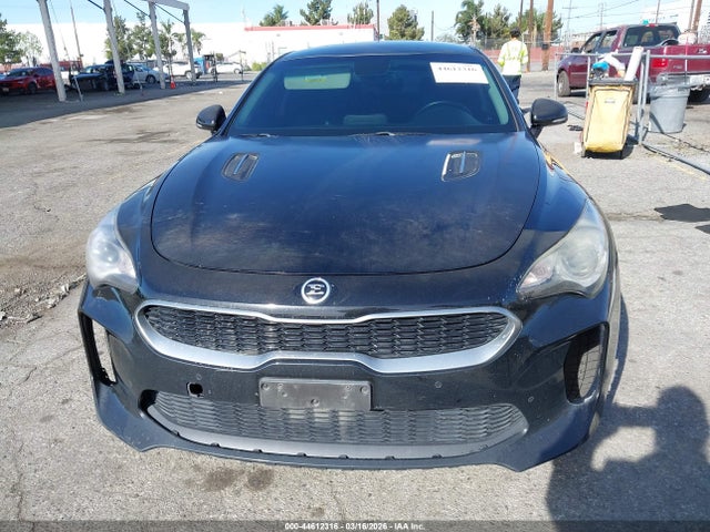 KNAE15LA6J6034105 KIA Stinger