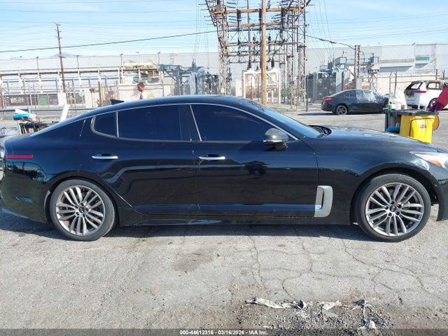 KNAE15LA6J6034105 KIA Stinger