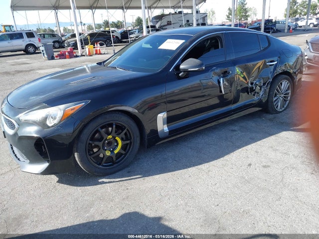 KNAE15LA6J6034105 KIA Stinger