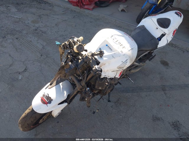 Продаж на аукціоні авто 2011 Honda Cbr600 Rr, vin: JH2PC4068BK400050, номер лоту: 44612325