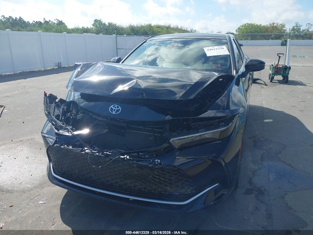 44612328 :رقم المزاد ، JTDAAAAF4P3000652 vin ، 2023 Toyota Crown Xle مزاد بيع