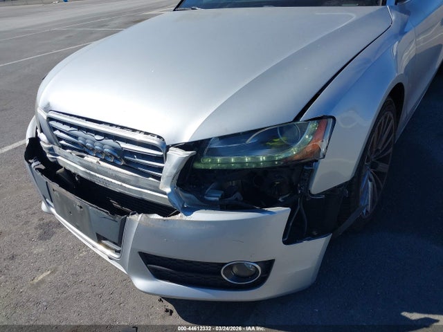 2011 Audi A5 2.0t Premium მანქანა იყიდება აუქციონზე, vin: WAULFAFH3BN012743, აუქციონის ნომერი: 44612332