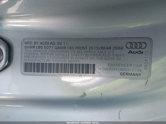 2011 Audi A5 2.0t Premium მანქანა იყიდება აუქციონზე, vin: WAULFAFH3BN012743, აუქციონის ნომერი: 44612332