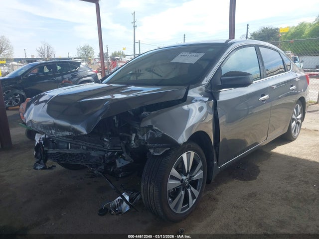 3N1AB7AP0KY395196 Nissan SENTRA SV