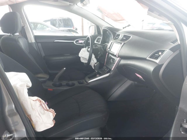 3N1AB7AP0KY395196 Nissan SENTRA SV