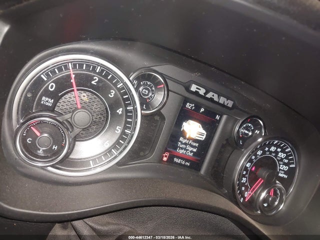 2019 Ram 1500 Big Horn/lone Star  4x2 5'7 Box მანქანა იყიდება აუქციონზე, vin: 1C6RREFT4KN813222, აუქციონის ნომერი: 44612347