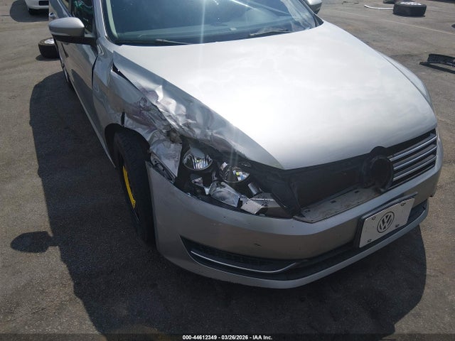 44612349 :رقم المزاد ، 1VWAP7A30DC127785 vin ، 2013 Volkswagen Passat S مزاد بيع