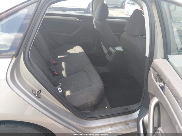44612349 :رقم المزاد ، 1VWAP7A30DC127785 vin ، 2013 Volkswagen Passat S مزاد بيع
