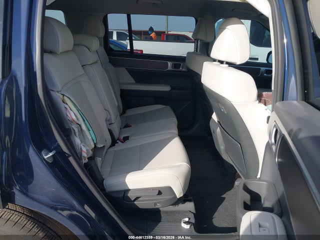 2025 Hyundai Santa Fe Sel მანქანა იყიდება აუქციონზე, vin: 5NMP24GL6SH075403, აუქციონის ნომერი: 44612359