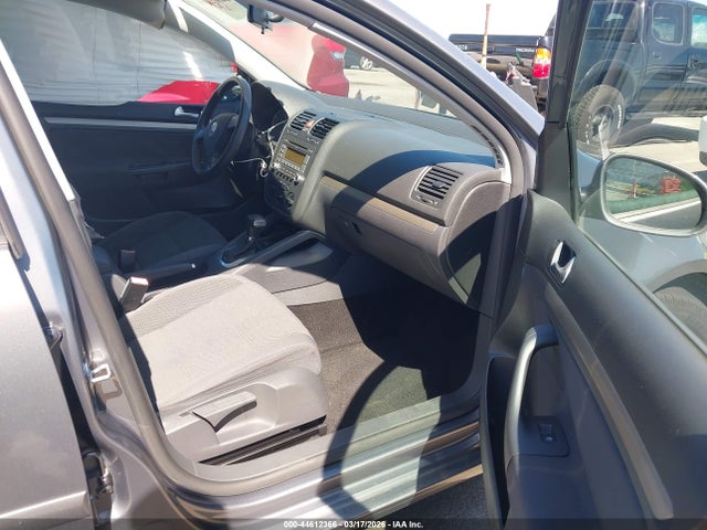 2008 Volkswagen Rabbit S მანქანა იყიდება აუქციონზე, vin: WVWDB71K88W276634, აუქციონის ნომერი: 44612366
