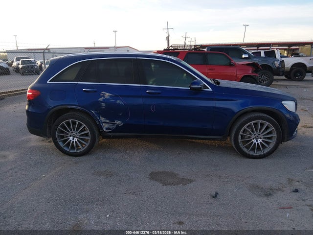 2018 Mercedes-benz Glc 300 მანქანა იყიდება აუქციონზე, vin: WDC0G4JB3JV092285, აუქციონის ნომერი: 44612376