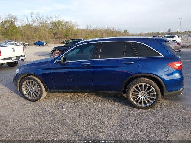 2018 Mercedes-benz Glc 300 მანქანა იყიდება აუქციონზე, vin: WDC0G4JB3JV092285, აუქციონის ნომერი: 44612376