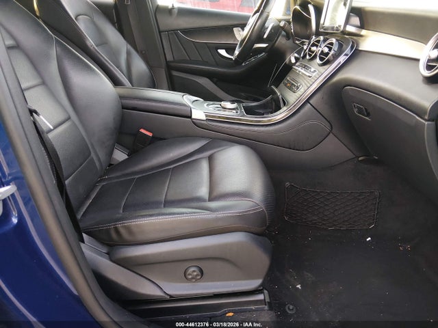 2018 Mercedes-benz Glc 300 მანქანა იყიდება აუქციონზე, vin: WDC0G4JB3JV092285, აუქციონის ნომერი: 44612376