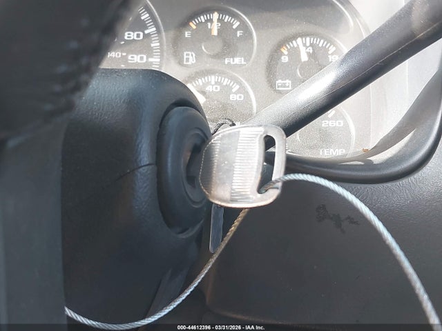 44612396 :رقم المزاد ، 2GTEC19V421143378 vin ، 2002 Gmc Sierra 1500 Sle مزاد بيع
