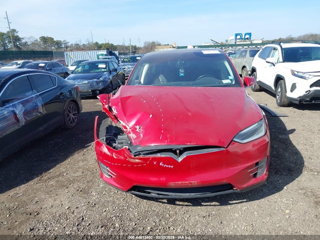 Tesla Model X 60d/70d/75d/90d/p100d 2016 5YJXCBE20GF013287 Image 12