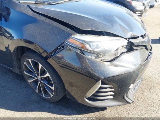 Toyota COROLLA SE 2018 5YFBURHE0JP827019 Image 18