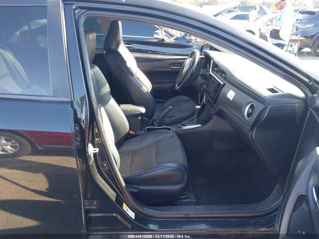 Toyota COROLLA SE 2018 5YFBURHE0JP827019 Image 5