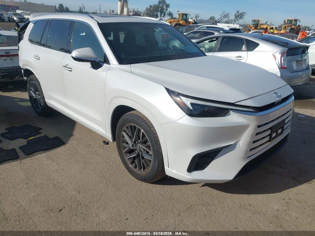 5TDAAAA61RS010931 auction archive image