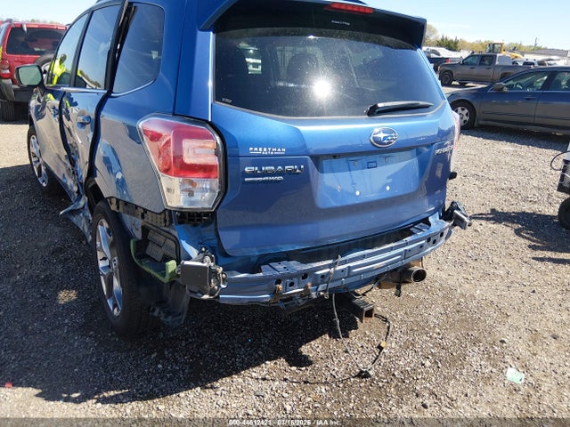 44612421 :رقم المزاد ، JF2SJAWC4JH459226 vin ، 2018 Subaru Forester 2.5i Touring مزاد بيع