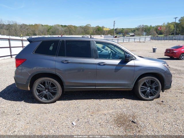 5FNYF8H21MB001770 Honda Passport Awd Sport