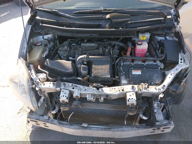 Toyota Prius Two 2015 JTDKN3DU8F1879274 Image 10