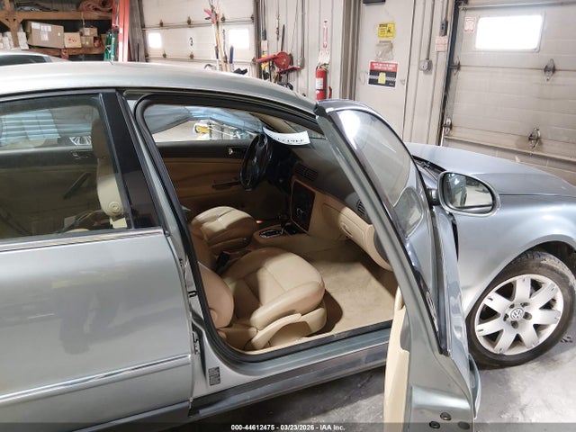 Продаж на аукціоні авто 2005 Volkswagen Passat Gls Tdi, vin: WVWAE63B95P022003, номер лоту: 44612475