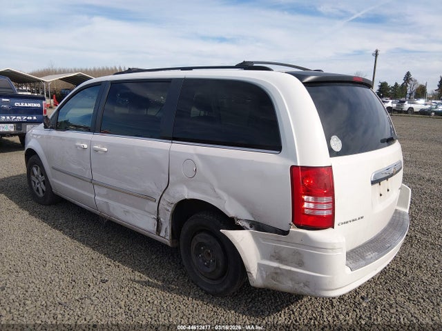 2009 CHRYSLER TOWN & COUNTRY 2A8HR54119R663646 Photo 2