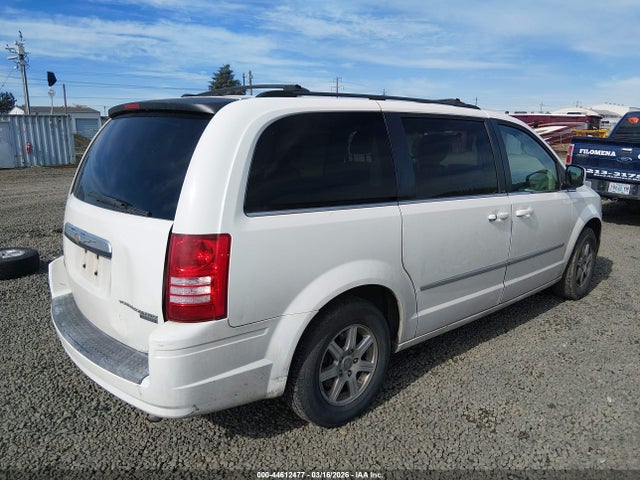 2009 CHRYSLER TOWN & COUNTRY 2A8HR54119R663646 Photo 3