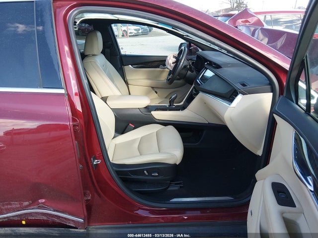 44612485 :رقم المزاد ، 1GYKNARS4HZ317768 vin ، 2017 Cadillac Xt5 Standard مزاد بيع