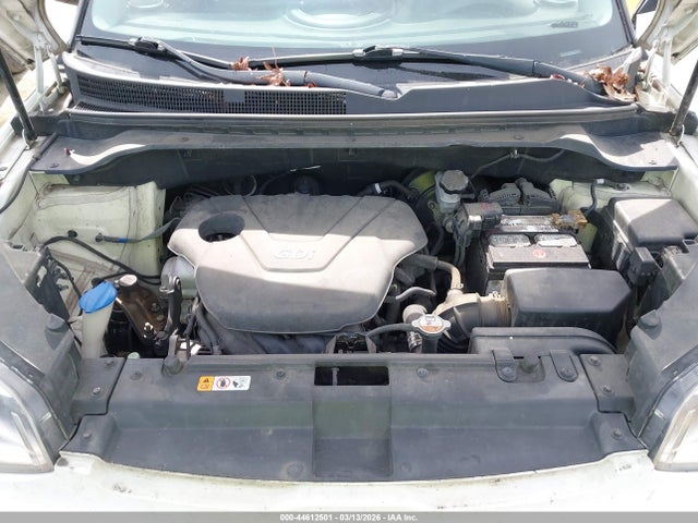 KIA Soul 2014 KNDJN2A29E7742672 Image 10