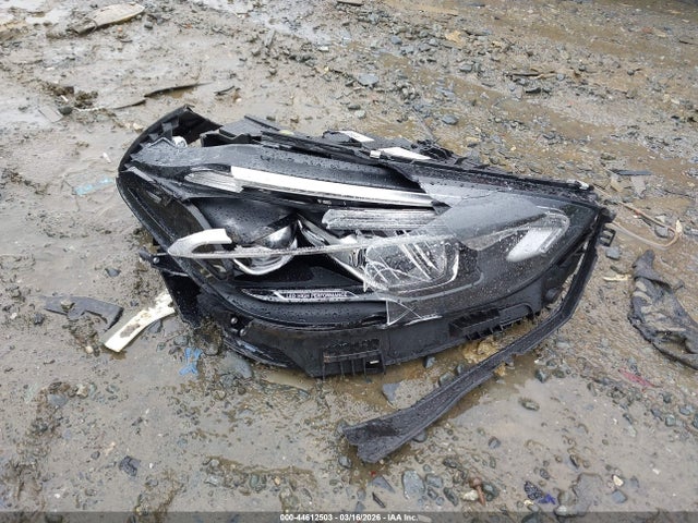 Aukcja sprzedaży 2024 Mercedes-benz C 300, vin: W1KAF4GB5RR219181, numer aukcji: 44612503