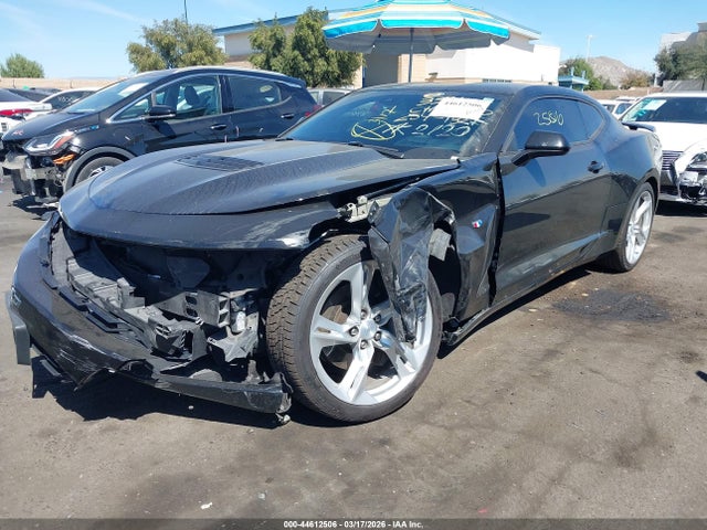 2019 CHEVROLET CAMARO 1G1FH1R74K0104396 Photo 1
