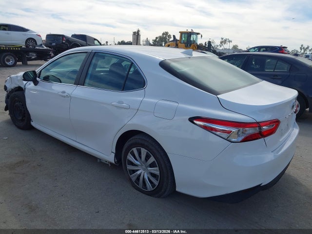2019 TOYOTA CAMRY HYBRID 4T1B31HK3KU515884 Photo 2