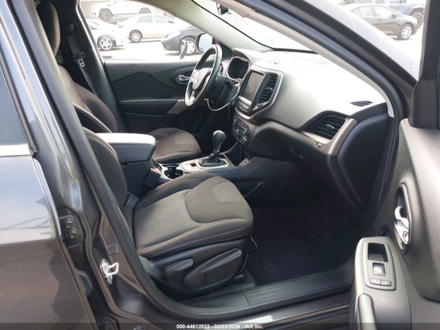 2017 JEEP CHEROKEE 1C4PJLCS4HW578945 Photo 4