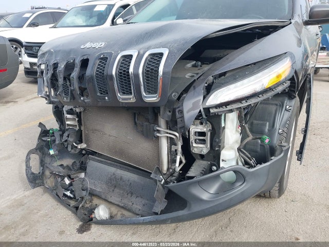 2017 JEEP CHEROKEE 1C4PJLCS4HW578945 Photo 5