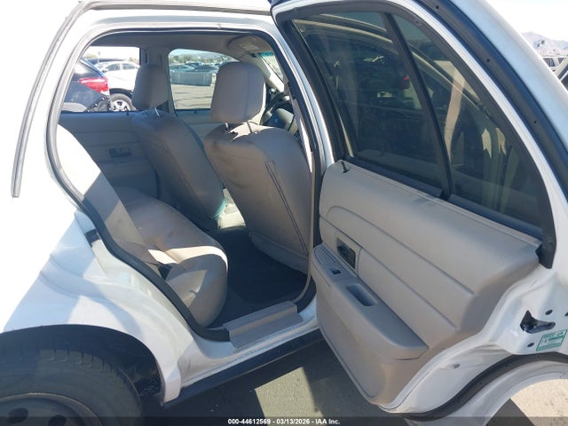 2010 FORD CROWN VICTORIA 2FABP7BV8AX106081 Photo 7