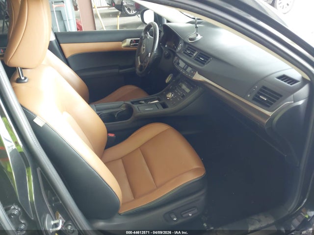 Aukcja sprzedaży 2017 Lexus Ct Ct 200h F Sport, vin: JTHKD5BH9H2283641, numer aukcji: 44612571