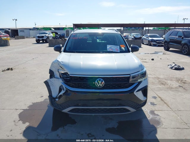 2022 Volkswagen Taos 1.5t S მანქანა იყიდება აუქციონზე, vin: 3VVAX7B25NM049126, აუქციონის ნომერი: 44612575