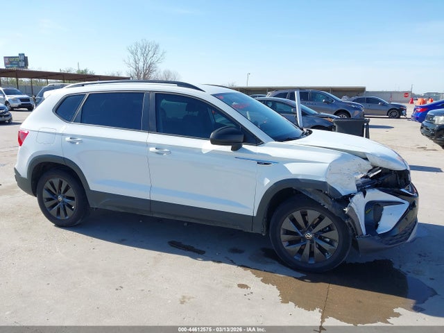 2022 Volkswagen Taos 1.5t S მანქანა იყიდება აუქციონზე, vin: 3VVAX7B25NM049126, აუქციონის ნომერი: 44612575